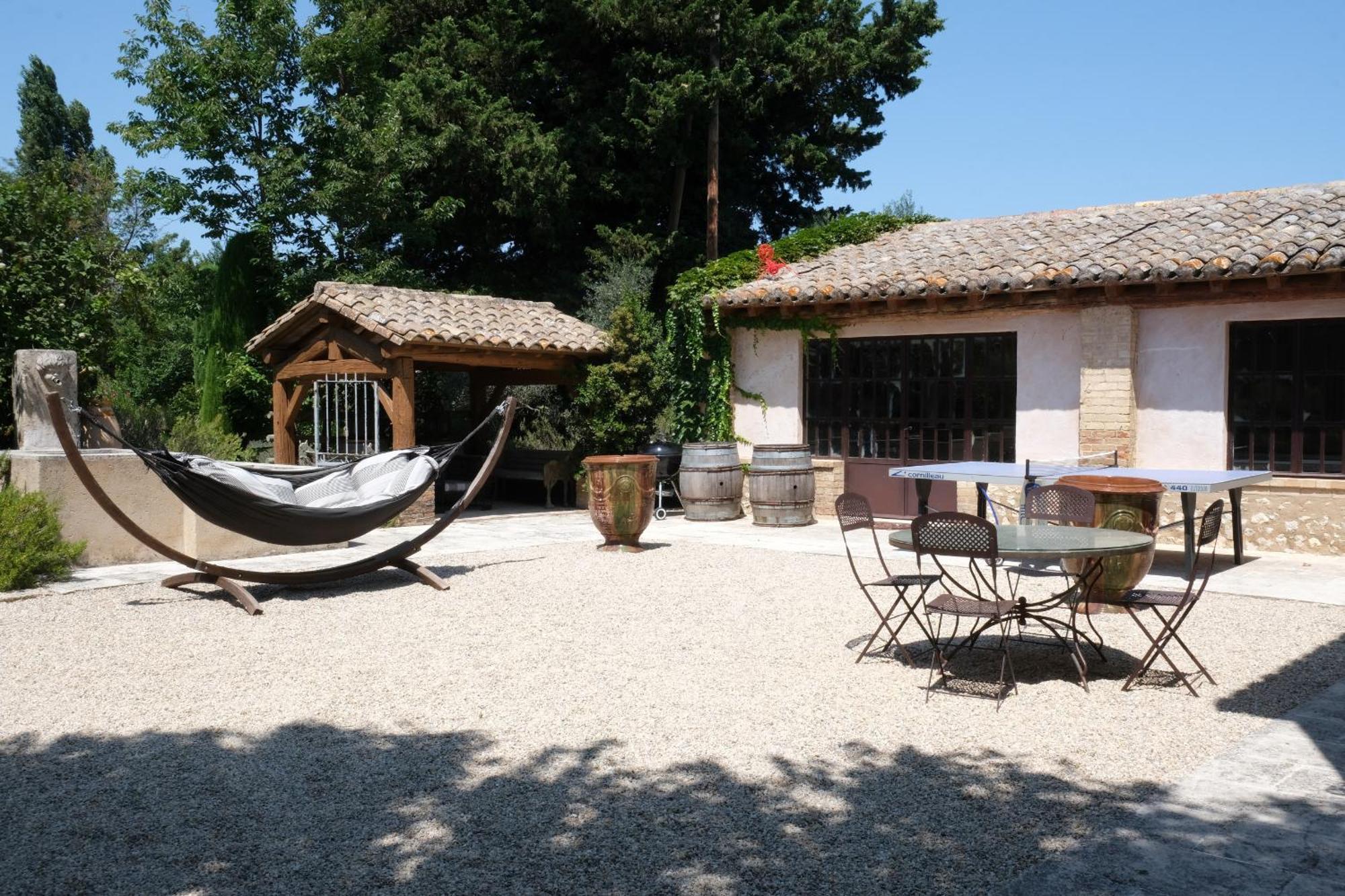 Typical Provencal Farm House Close To L'Isle Sur La Sorgue - 12 Persons كافايو المظهر الخارجي الصورة